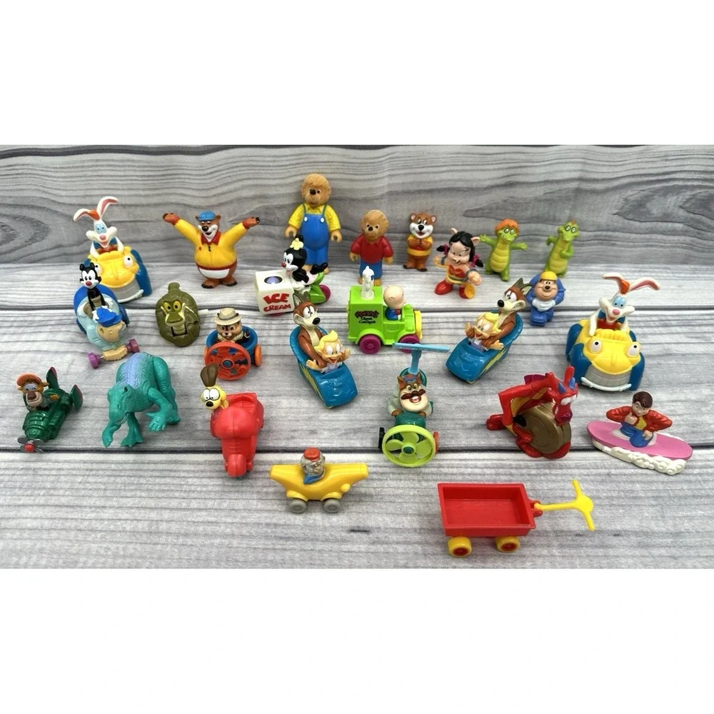 VINTAGE 80'S  90'S MCDONALD'S HAPPY MEAL TOYS - KISSYFUR BERENSTAIN BEARS ‎ *24